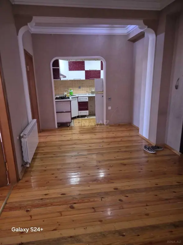 Kirayə verilir 3 otaqlı mənzil 90 m²