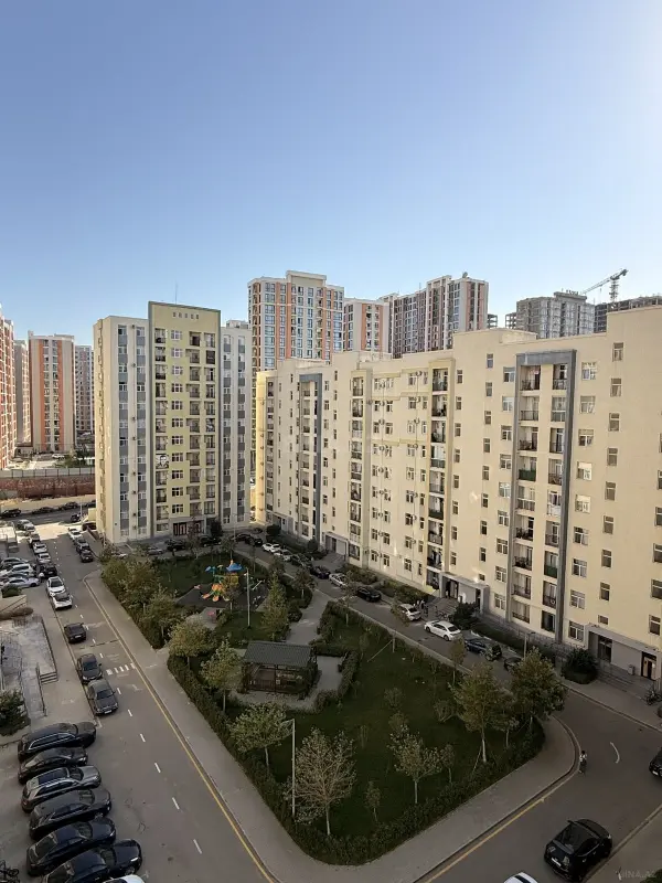 Satılır 2 otaqlı mənzil 72 m²