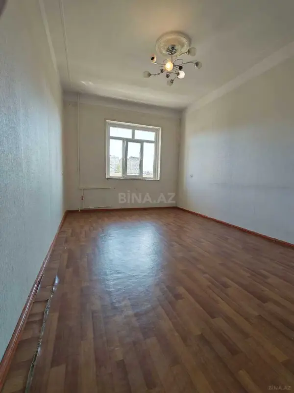 Satılır 2 otaqlı mənzil 70 m²