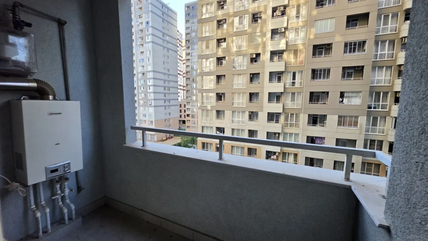 Satılır 3 otaqlı mənzil 77 m²