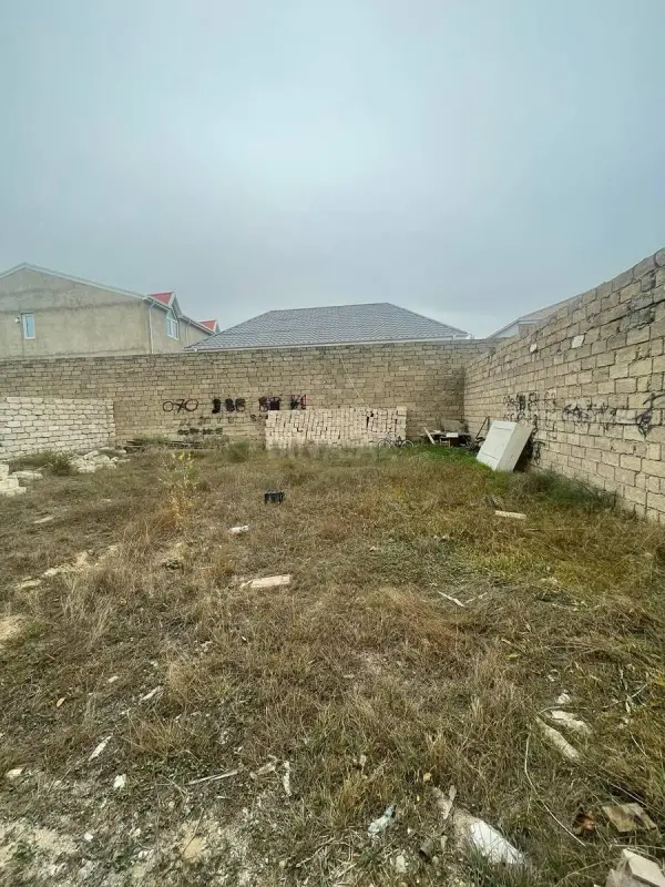 Satılır torpaq sahəsi 2 m²
