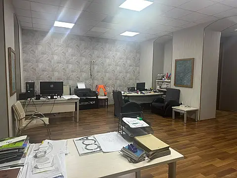 Kirayə verilir 4 otaqlı ofis 230 m² — Bakı, Sahil qəs. 4 otaq 230.00 m²