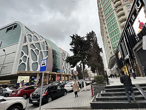 Kirayə verilir obyekt 250 m² — Bakı, Nərimanov 250.00 m²