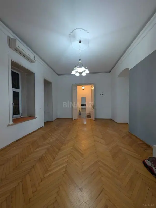 Kirayə verilir obyekt 110 m²