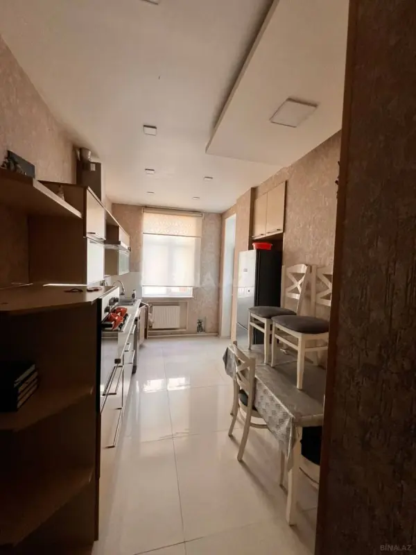 Kirayə verilir 3 otaqlı mənzil 120 m²