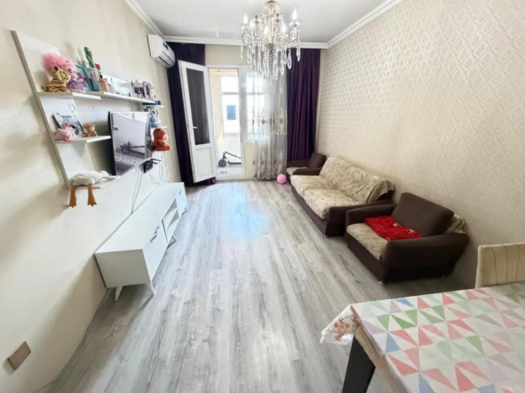 Satılır 2 otaqlı mənzil 42 m²