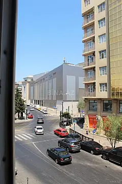Kirayə verilir 2 otaqlı mənzil 70 m² — Bakı 2 otaq 70.00 m²