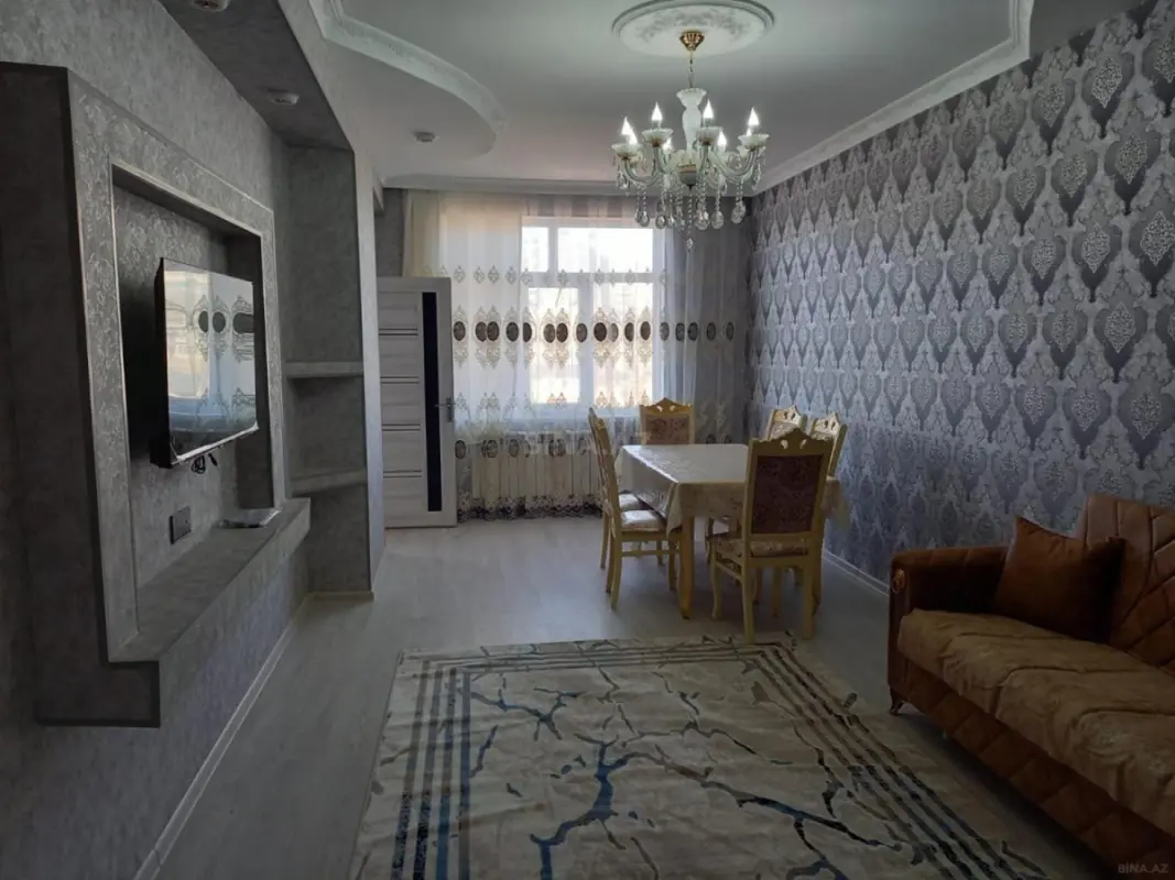 Kirayə verilir 2 otaqlı mənzil 68 m²