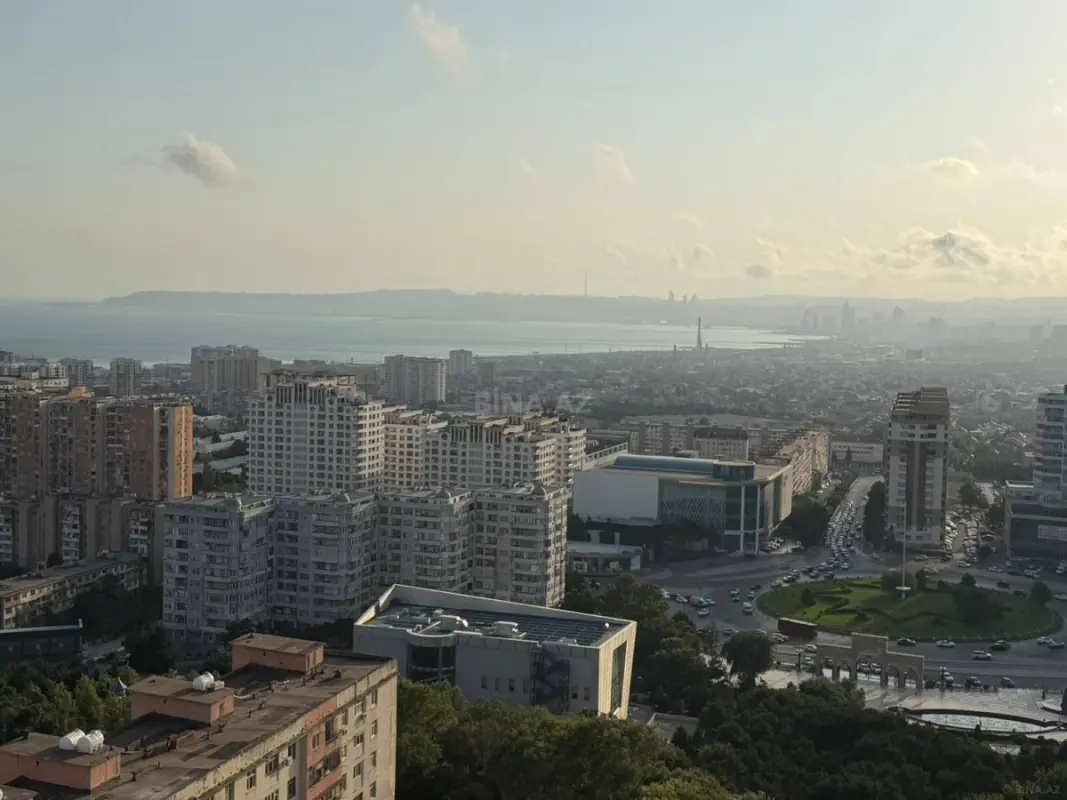 Satılır 3 otaqlı mənzil 86 m²
