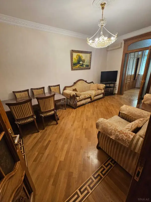 Kirayə verilir 3 otaqlı mənzil 100 m²