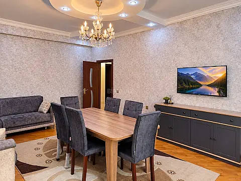 Kirayə verilir 2 otaqlı mənzil 100 m² — Bakı, Nərimanov 2 otaq 100.00 m²
