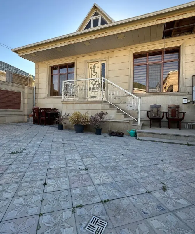 Satılır 3 otaqlı həyət evi 120 m²