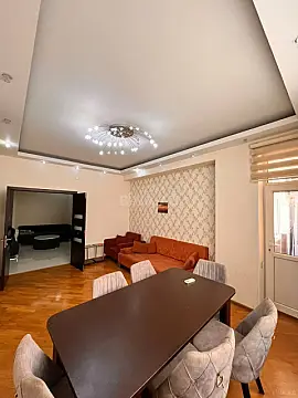 Kirayə verilir 3 otaqlı mənzil 120 m² — Bakı 3 otaq 120.00 m²
