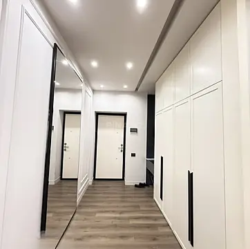 Kirayə verilir 3 otaqlı mənzil 130 m² — Bakı 3 otaq 130.00 m²