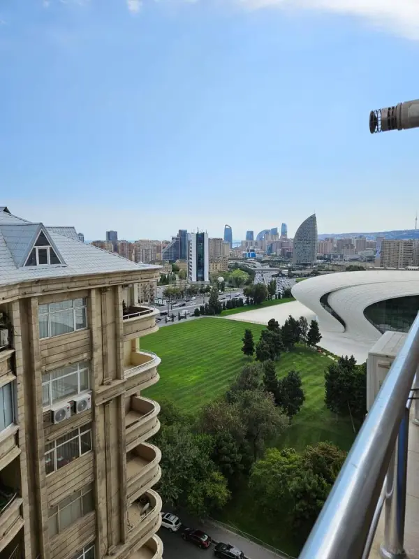 Kirayə verilir 3 otaqlı mənzil 100 m²