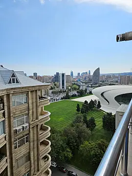 Kirayə verilir 3 otaqlı mənzil 100 m² — Bakı, Nərimanov 3 otaq 100.00 m²