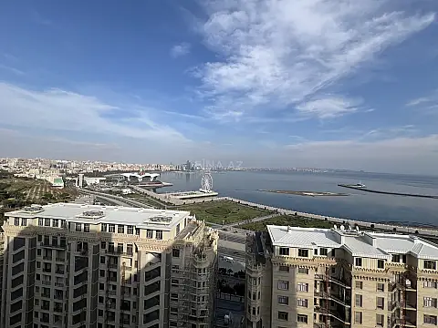 Satılır 5 otaqlı mənzil 303 m² — Bakı, Səbail 5 otaq 303.00 m²