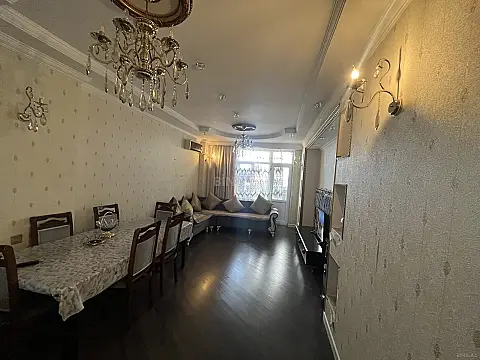 Satılır 3 otaqlı mənzil 100 m² — Bakı, Həzi Aslanov qəs. 3 otaq 100.00 m²