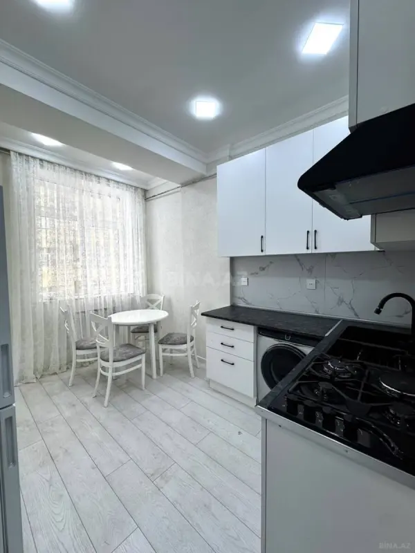 Satılır 2 otaqlı mənzil 67 m²
