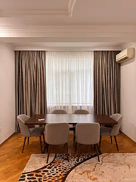 Kirayə verilir 2 otaqlı mənzil 77 m² — Bakı, Xətai 2 otaq 77.00 m²
