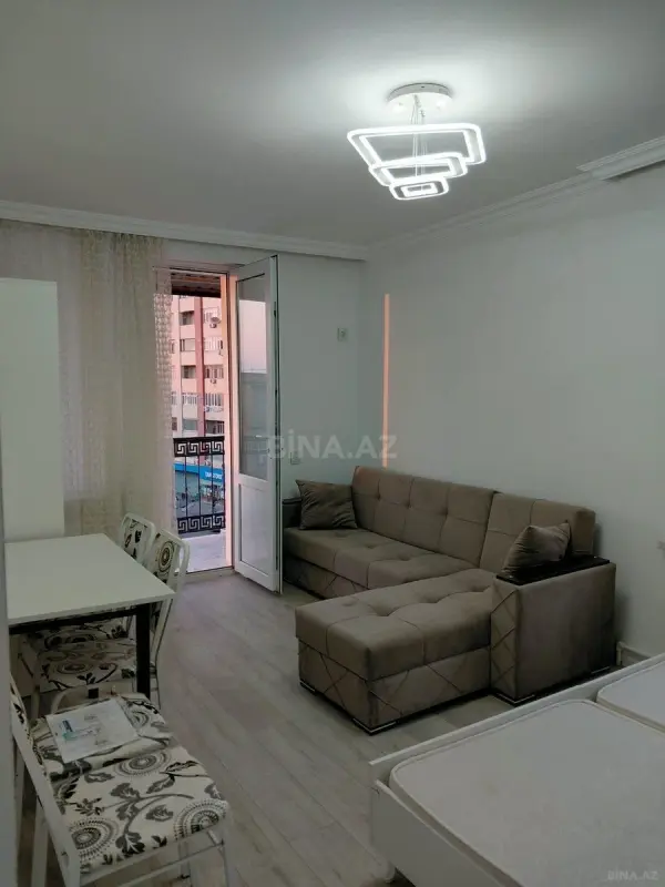 Kirayə verilir 1 otaqlı mənzil 40 m²