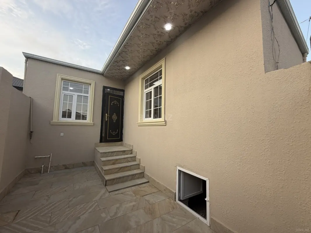 Satılır 3 otaqlı həyət evi 65 m²