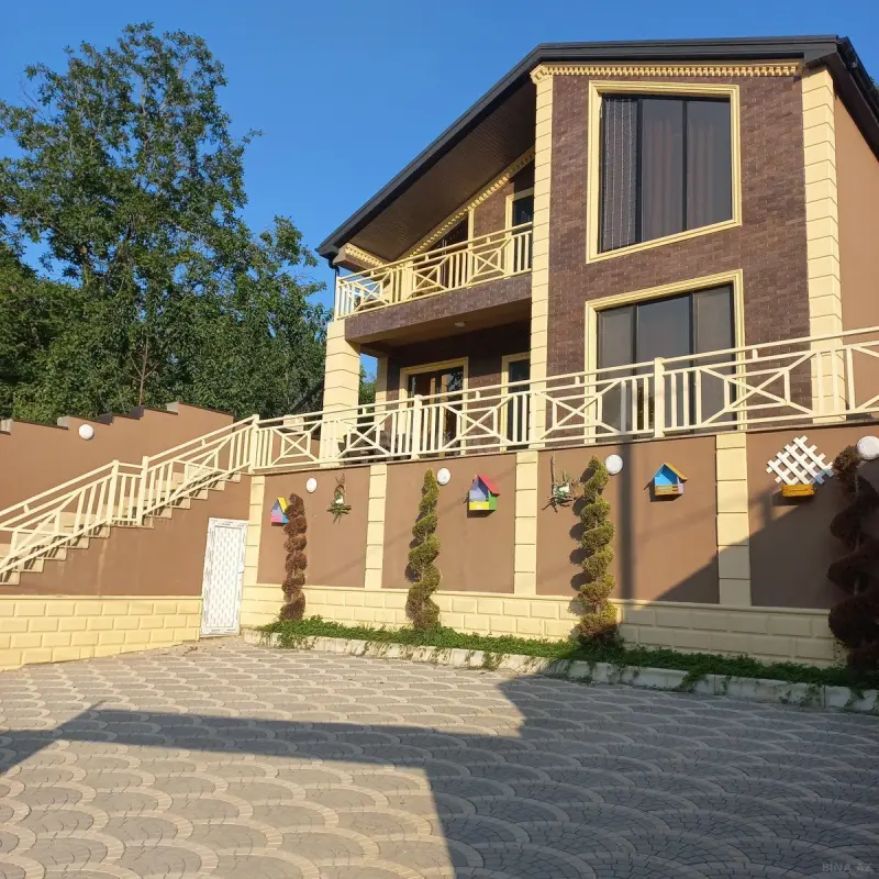 Kirayə verilir 4 otaqlı həyət evi 170 m²