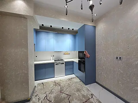 Kirayə verilir 3 otaqlı mənzil 105 m² — Bakı 3 otaq 105.00 m²