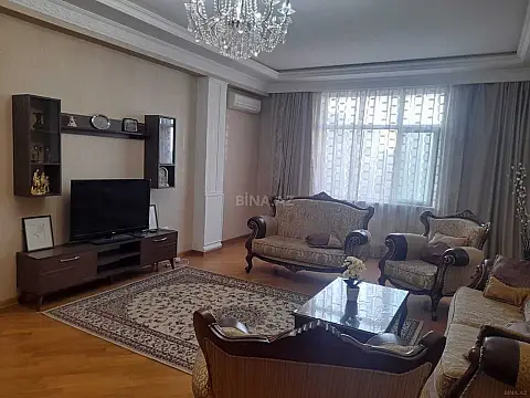 Kirayə verilir 4 otaqlı mənzil 170 m² — Bakı, Nizami 4 otaq 170.00 m²