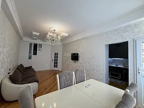 Satılır 3 otaqlı mənzil 57 m² — Bakı, Əhmədli 3 otaq 57.00 m²