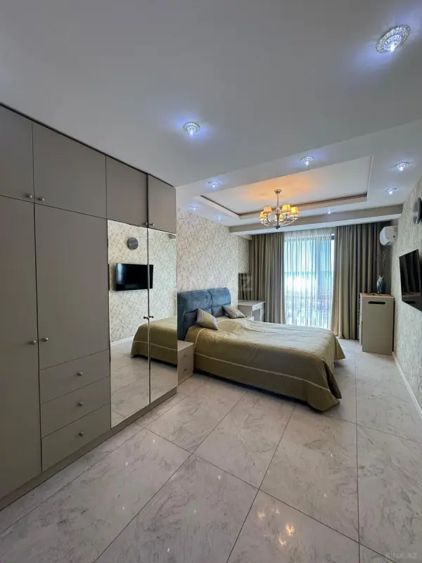 Kirayə verilir 3 otaqlı mənzil 95 m²