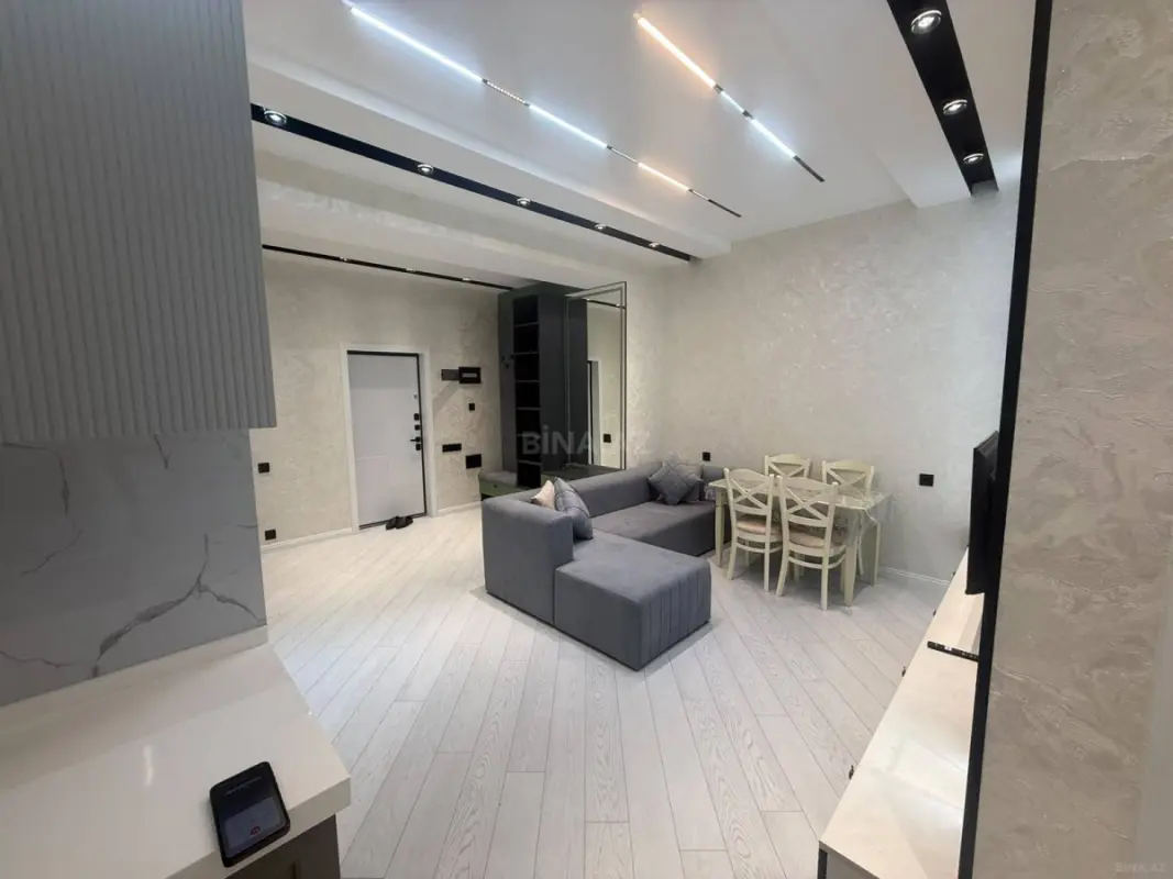 Satılır 2 otaqlı mənzil 52 m²