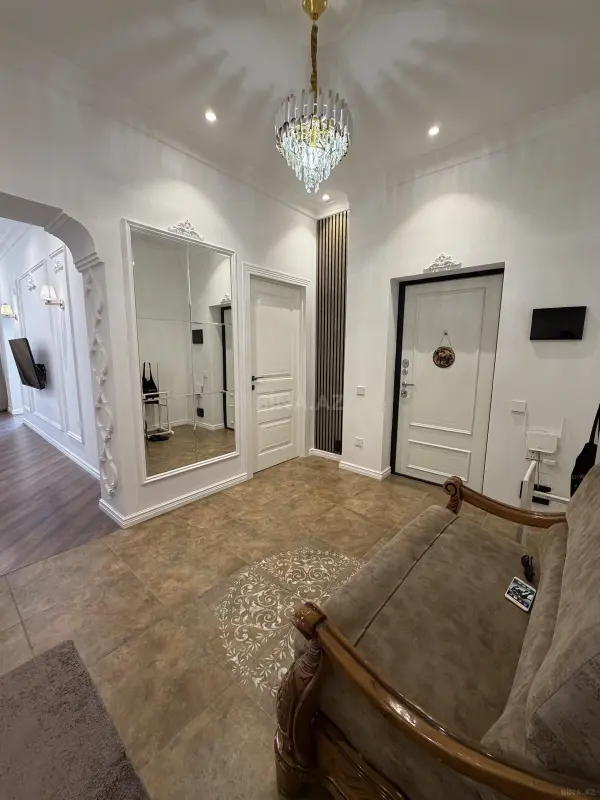 Satılır 2 otaqlı mənzil 64 m²