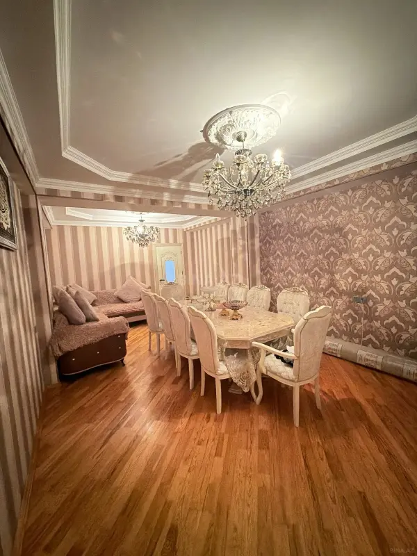 Satılır 3 otaqlı mənzil 120 m²