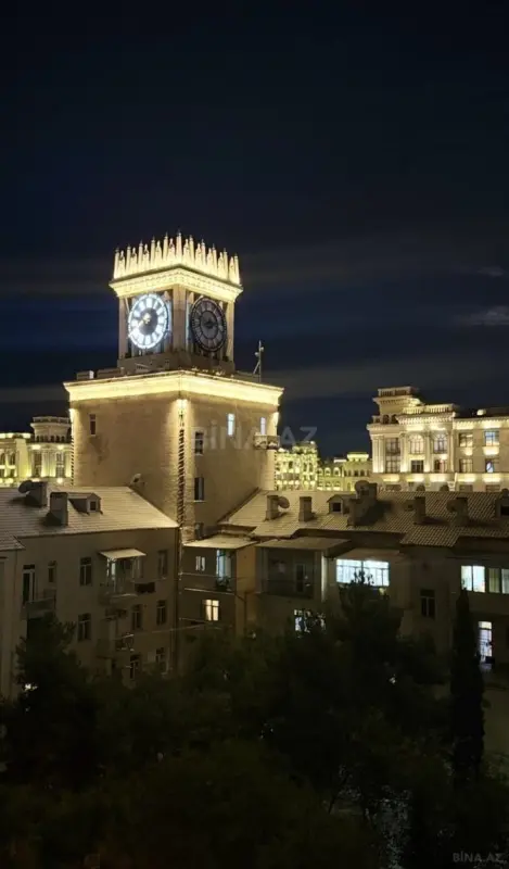Satılır 2 otaqlı mənzil 69 m²