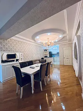 Kirayə verilir 2 otaqlı mənzil 95 m² — Bakı, Xətai 2 otaq 95.00 m²