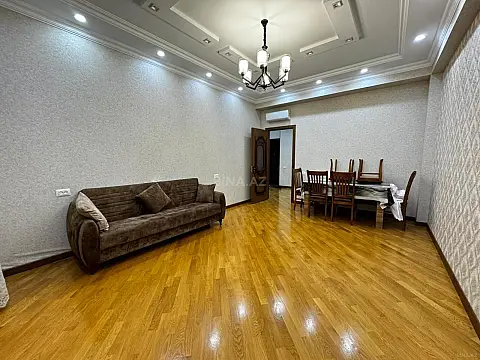 Kirayə verilir 2 otaqlı mənzil 95 m² — Bakı 2 otaq 95.00 m²