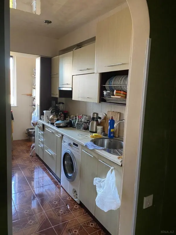 Satılır 3 otaqlı mənzil 95 m²