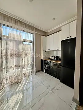 Kirayə verilir 2 otaqlı mənzil 67 m² — Bakı 2 otaq 67.00 m²