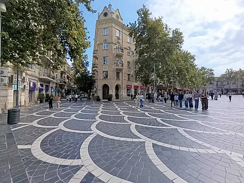 Satılır 3 otaqlı mənzil 75 m² — Bakı, Sahil qəs. 3 otaq 75.00 m²