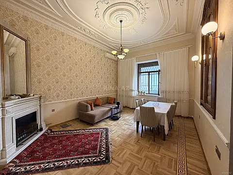Satılır 3 otaqlı mənzil 84 m² — Bakı 3 otaq 84.00 m²