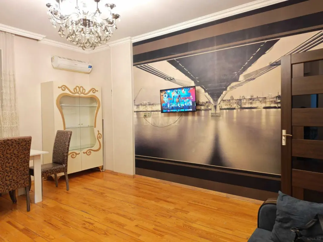 Kirayə verilir 2 otaqlı mənzil 56 m²