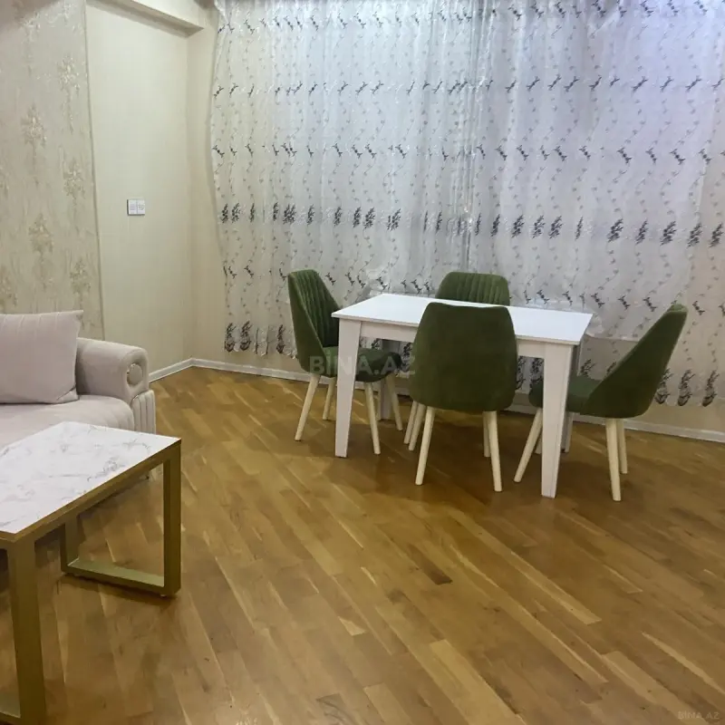 Kirayə verilir 2 otaqlı mənzil 69.7 m²