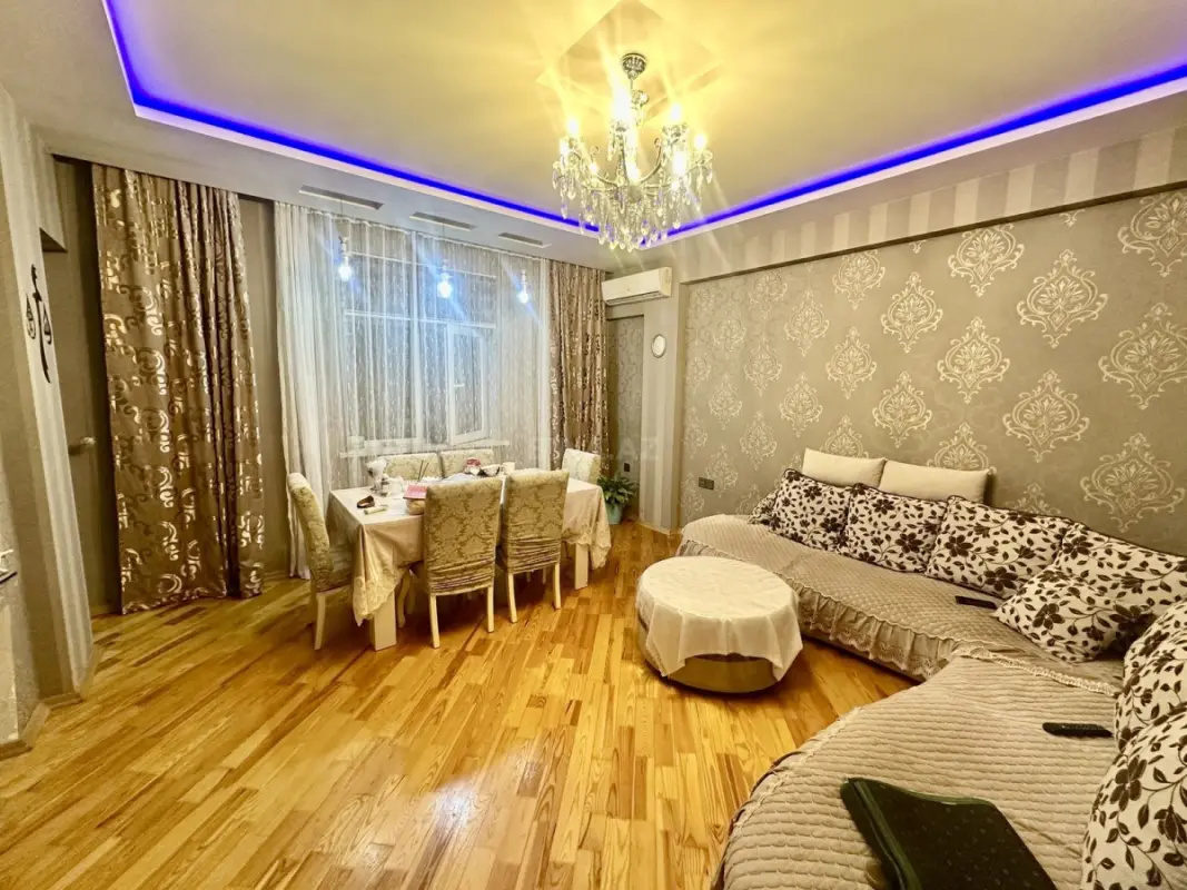 Satılır 3 otaqlı mənzil 68 m²