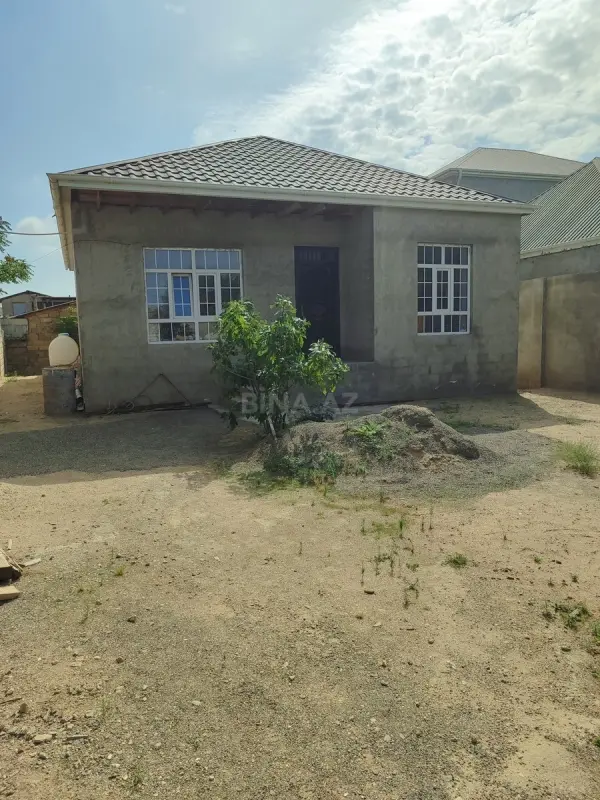Satılır 4 otaqlı həyət evi 110 m²