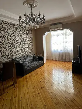 Kirayə verilir 4 otaqlı mənzil 120 m² — Bakı, İnşaatçılar 4 otaq 120.00 m²