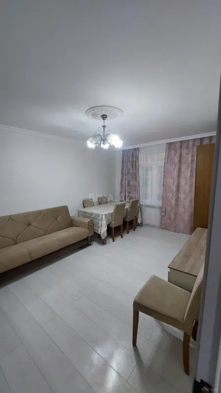 Kirayə verilir 2 otaqlı mənzil 40 m²