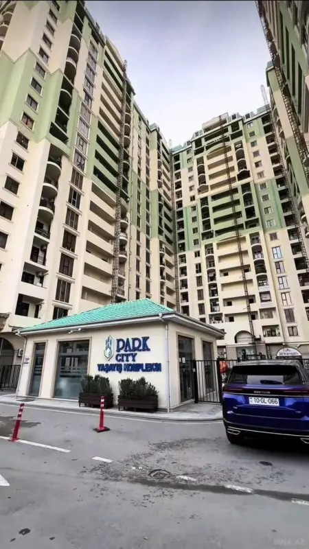 Kirayə verilir 2 otaqlı mənzil 71 m²