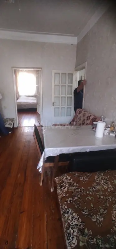 Satılır 2 otaqlı mənzil 60 m²