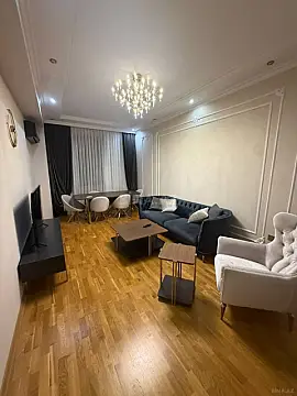 Kirayə verilir 2 otaqlı mənzil 75 m² — Bakı 2 otaq 75.00 m²